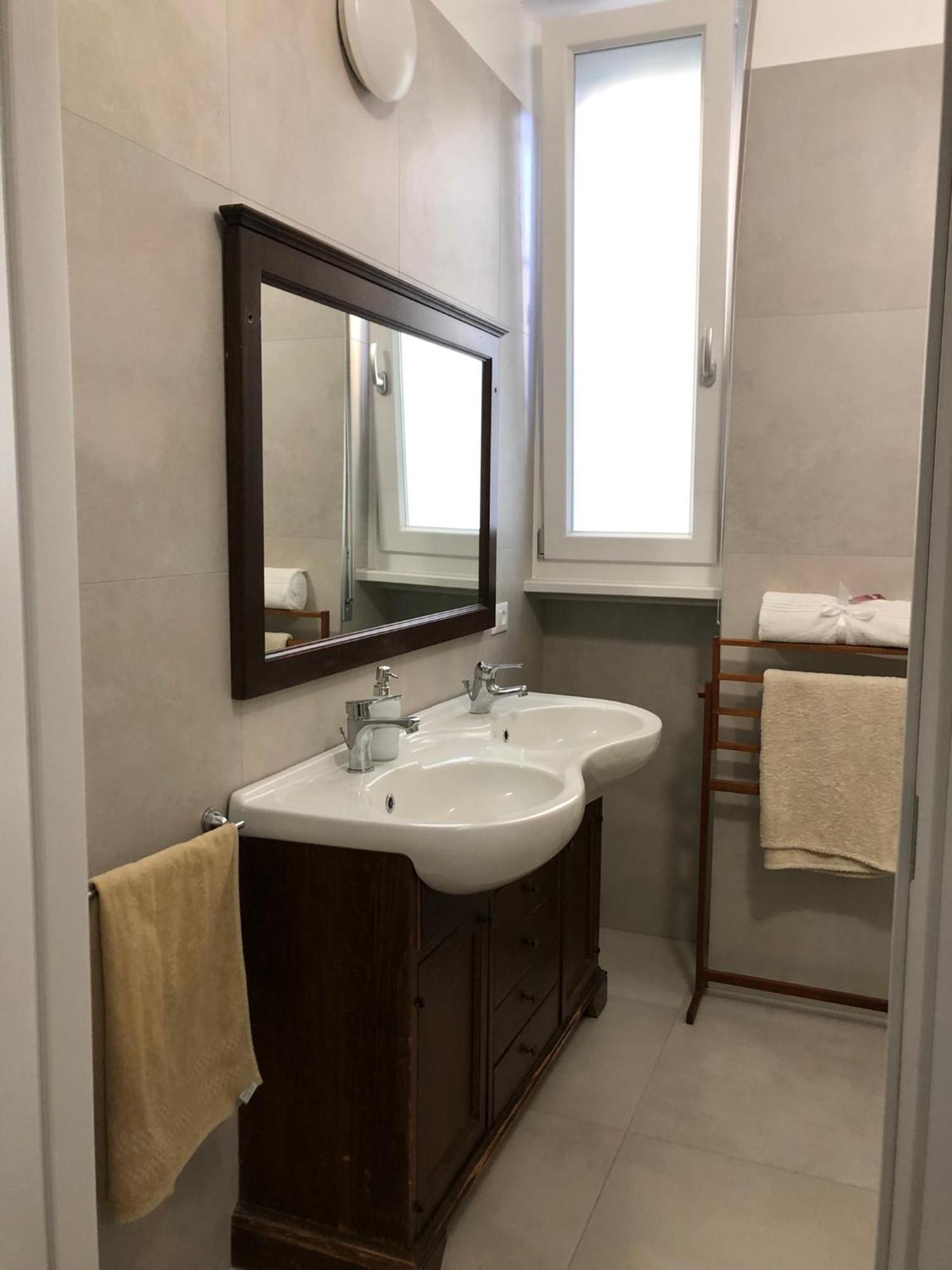 Bilocale In Bande Nere-Metro Rossa Duomo Apartment Милано Екстериор снимка